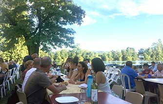 Dining out on holiday in South West France